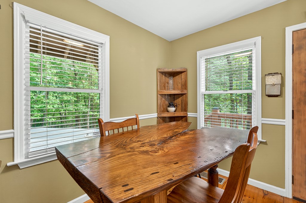 747 Mountain Oak Road Property Photo 13
