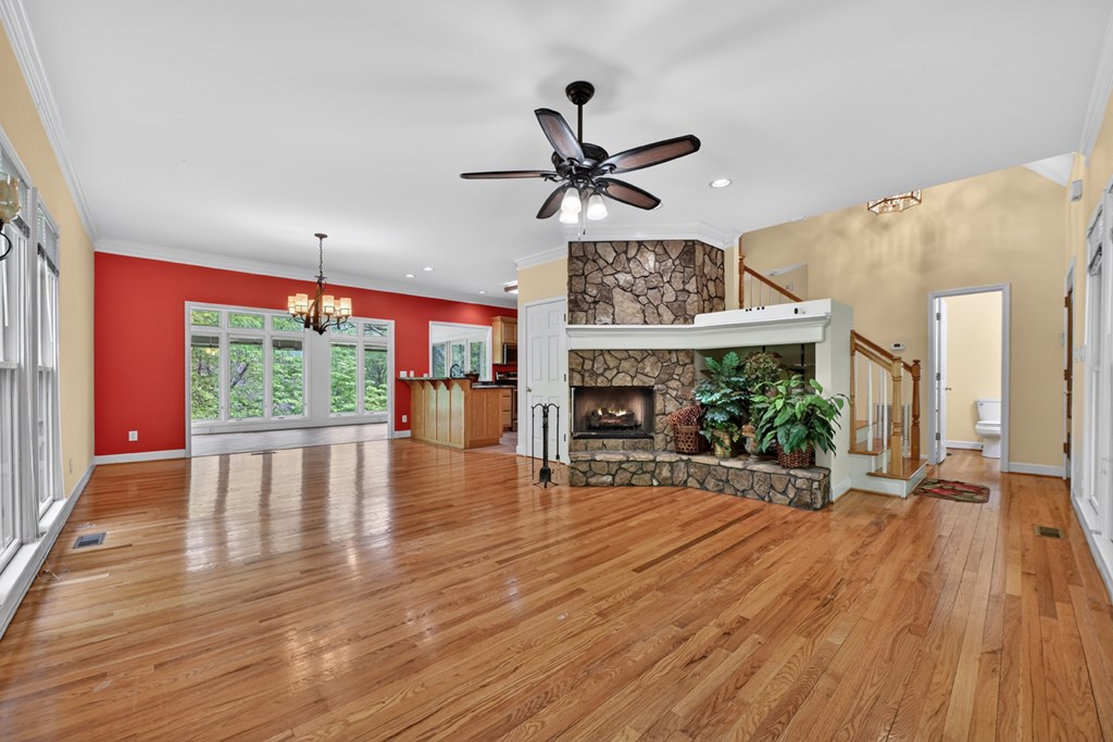 354 Kaely Drive Property Photo 16