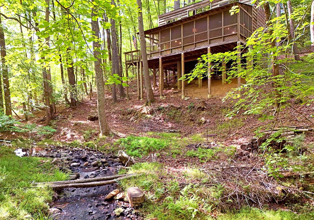 214 Sourwood Drive Property Photo 1