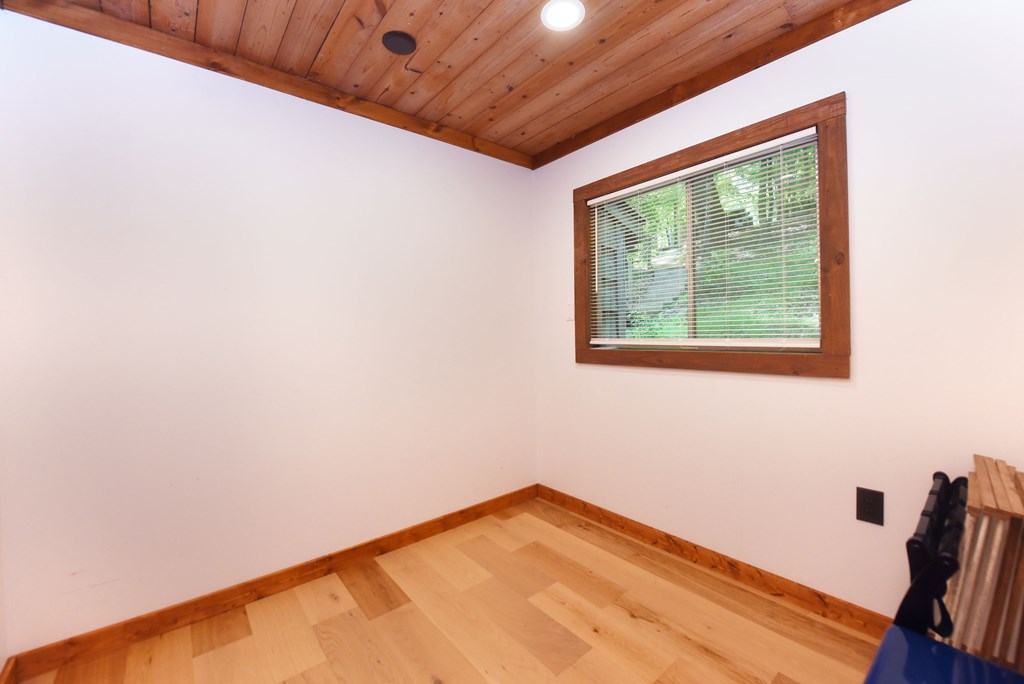 214 Sourwood Drive Property Photo 34