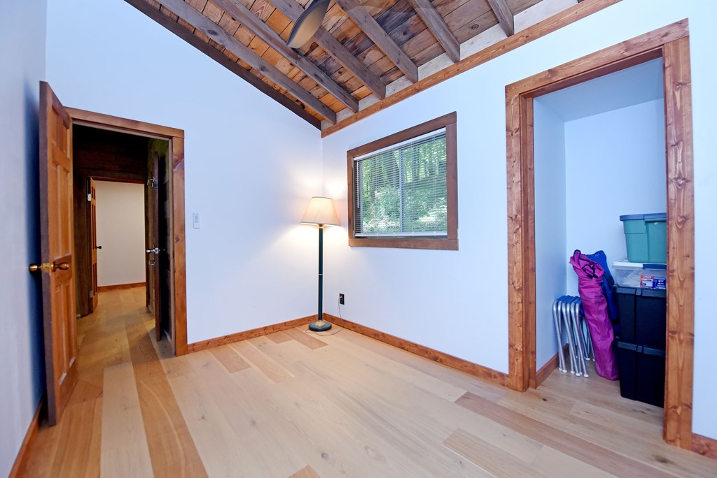 214 Sourwood Drive Property Photo 36