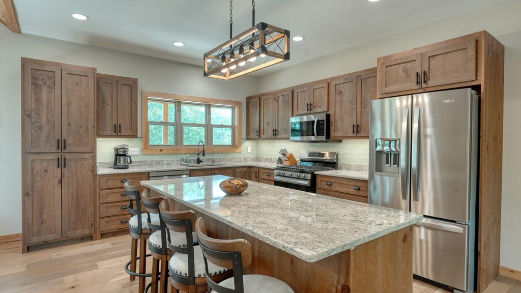 38 Edgewater Lane Property Photo 16