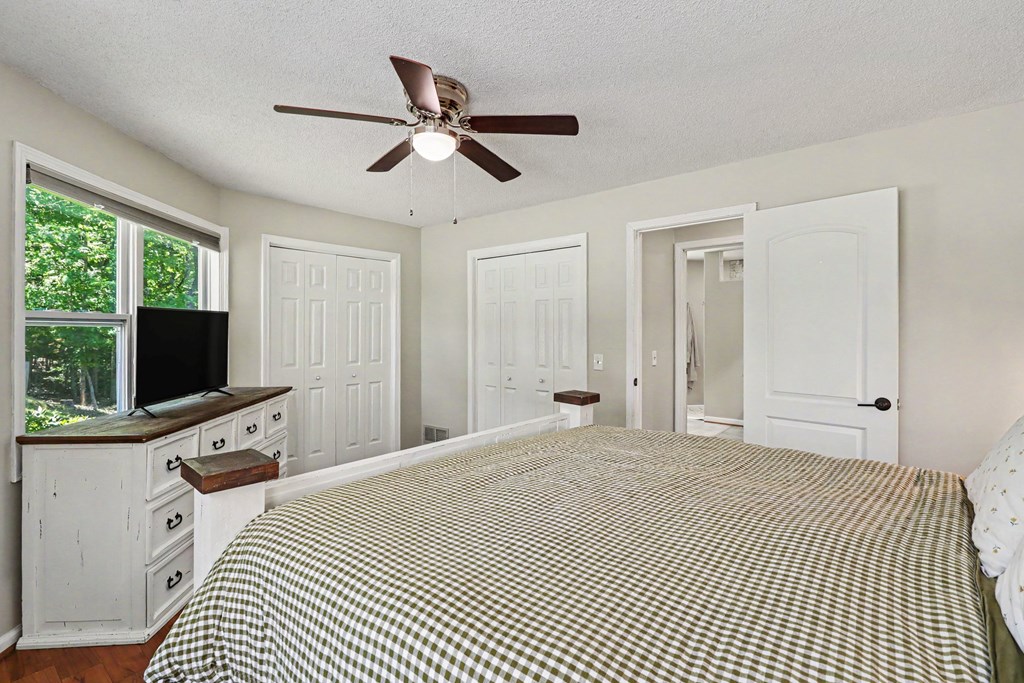 426 Shenendoa Dr. Property Photo 38