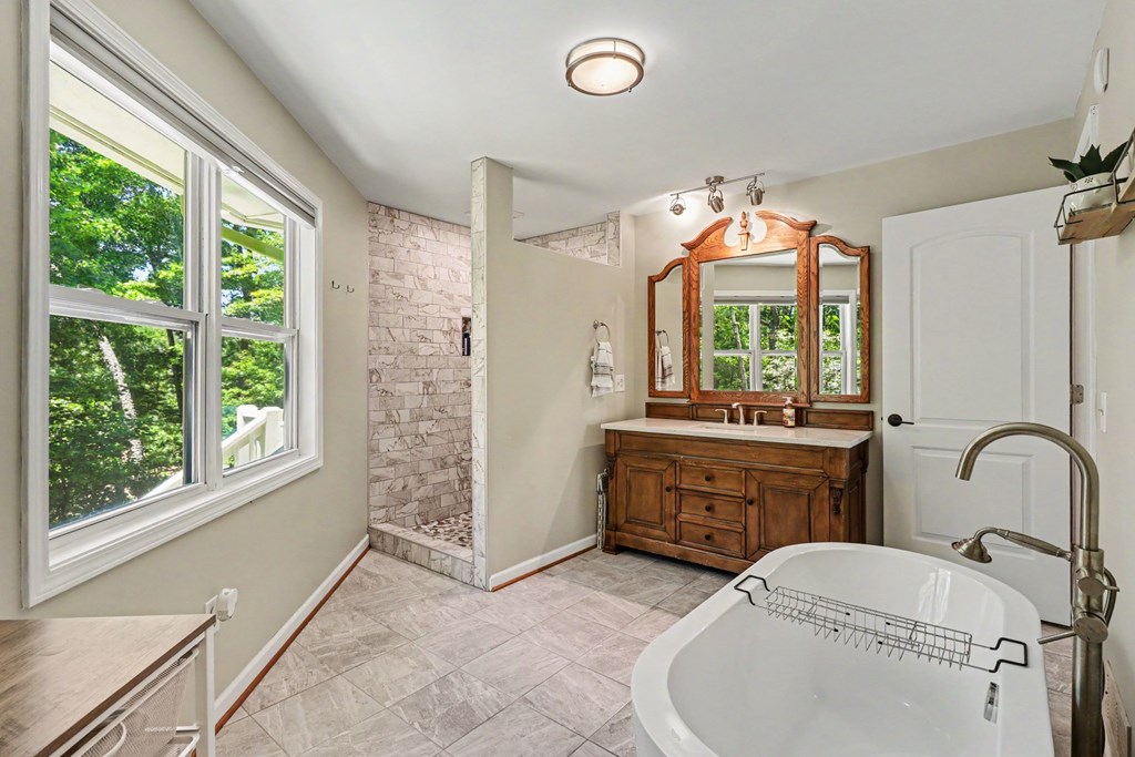 426 Shenendoa Dr. Property Photo 39