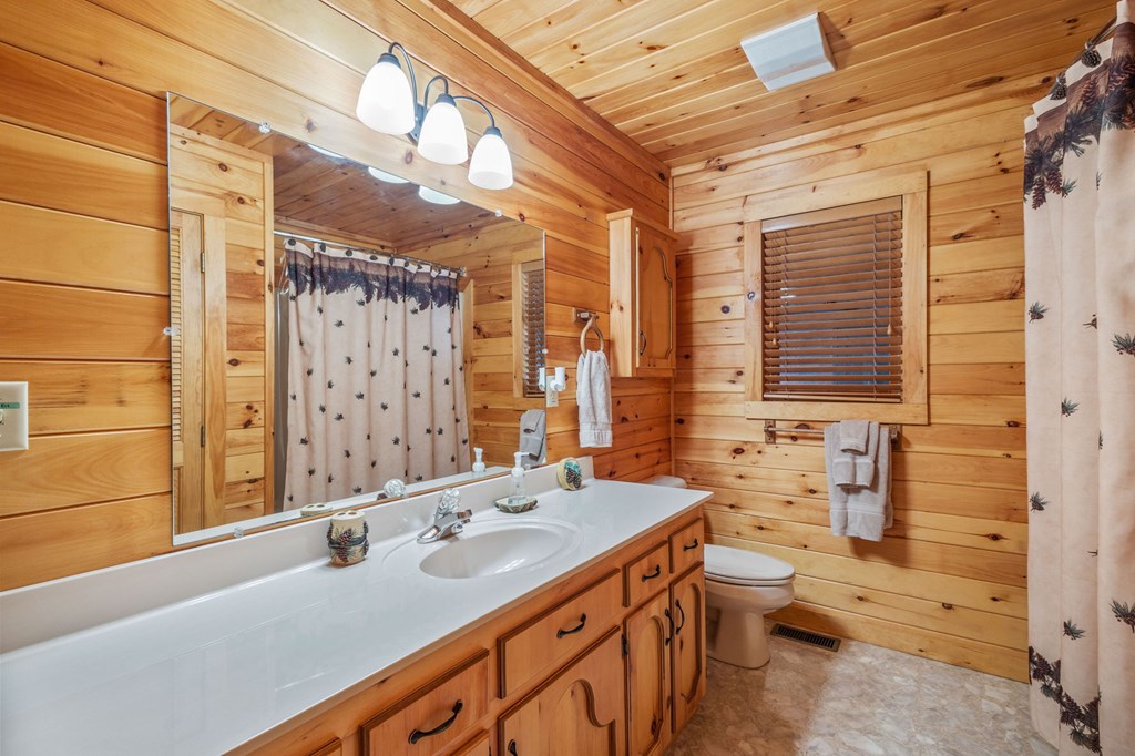 220 Blue Ridge Trails Property Photo 19