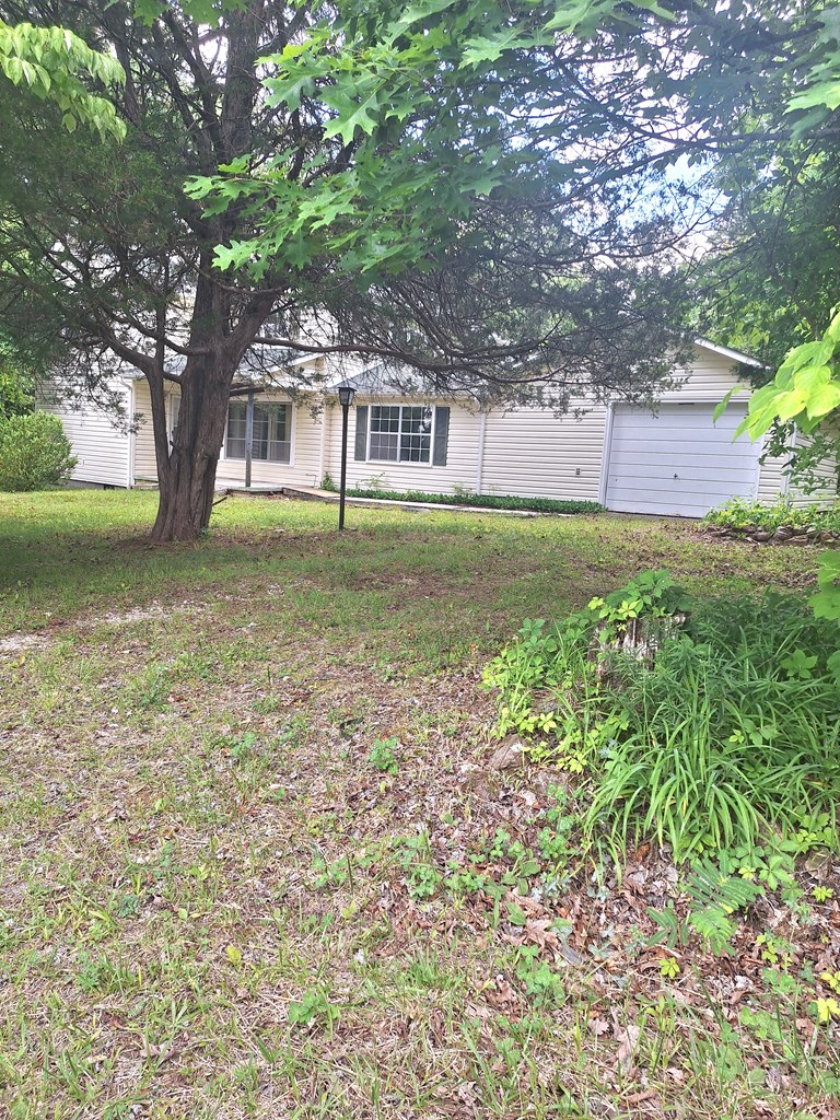 333 Lickskillet Property Photo 2