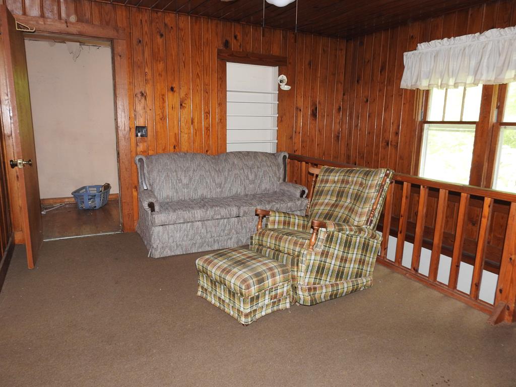 333 Lickskillet Property Photo 32