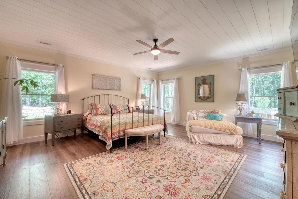 392 Mustang Trail Property Photo 20