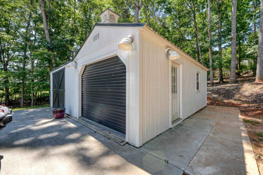392 Mustang Trail Property Photo 42