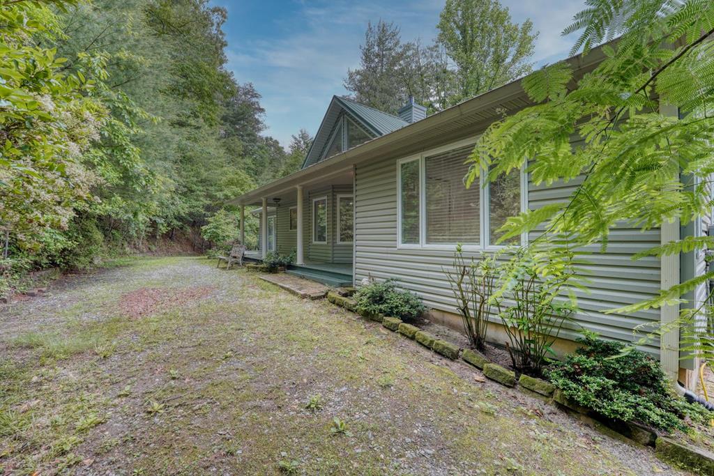 61 Amelia Lane Property Photo 3