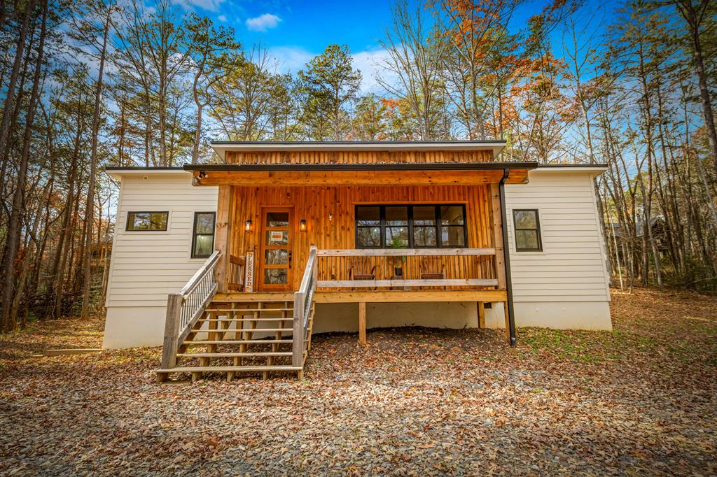 649 Lees Ride Property Photo 1