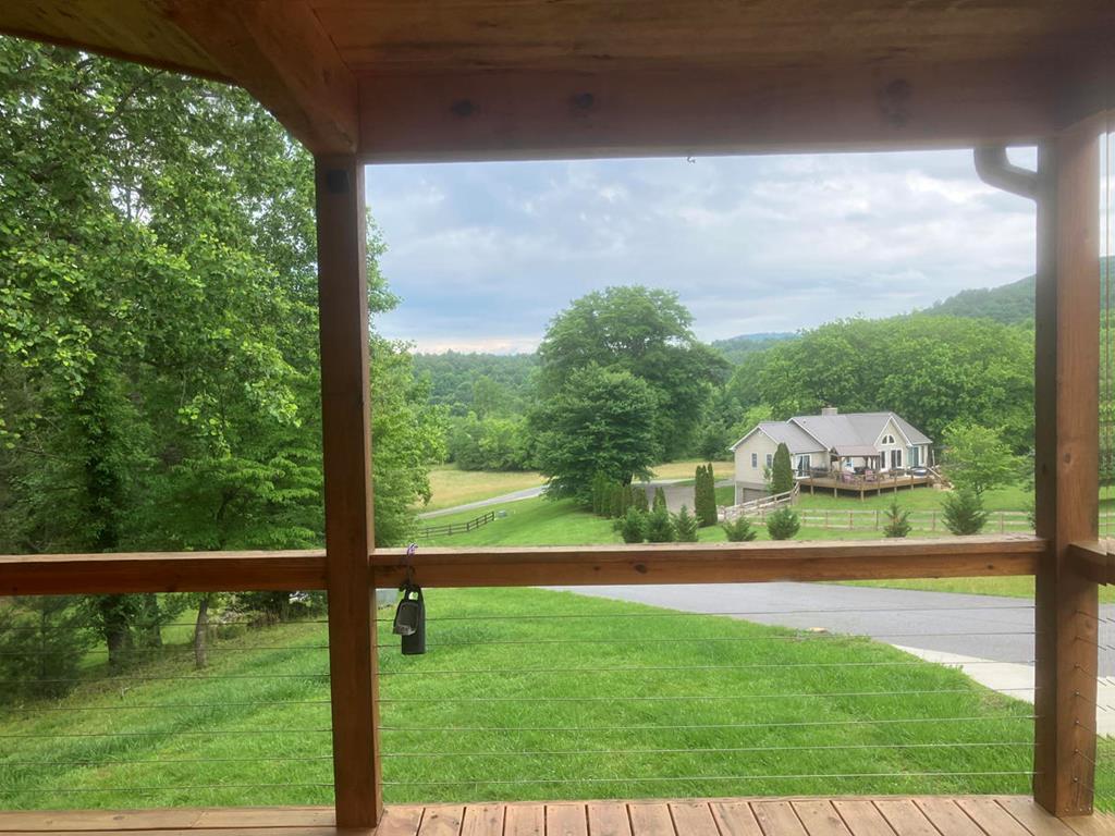 86 Point Overlook Trail Property Photo 36