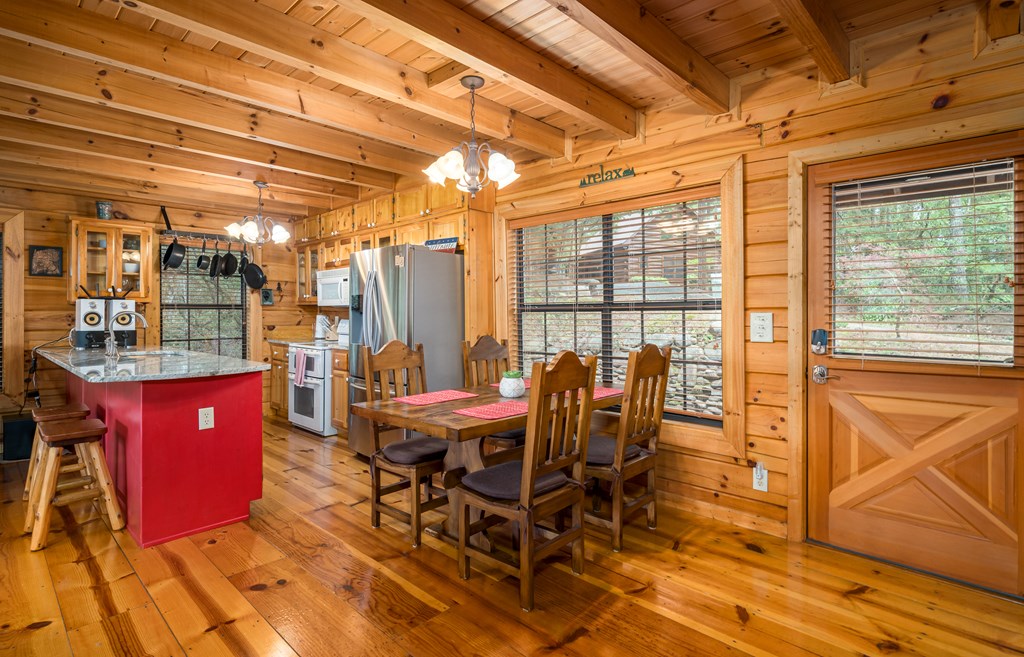 237 Dupont Drive Property Photo 14