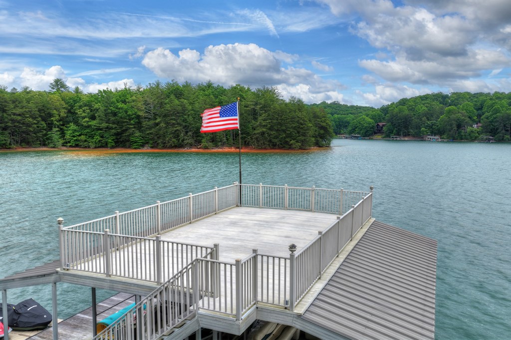 671 Adra Road Property Photo 17