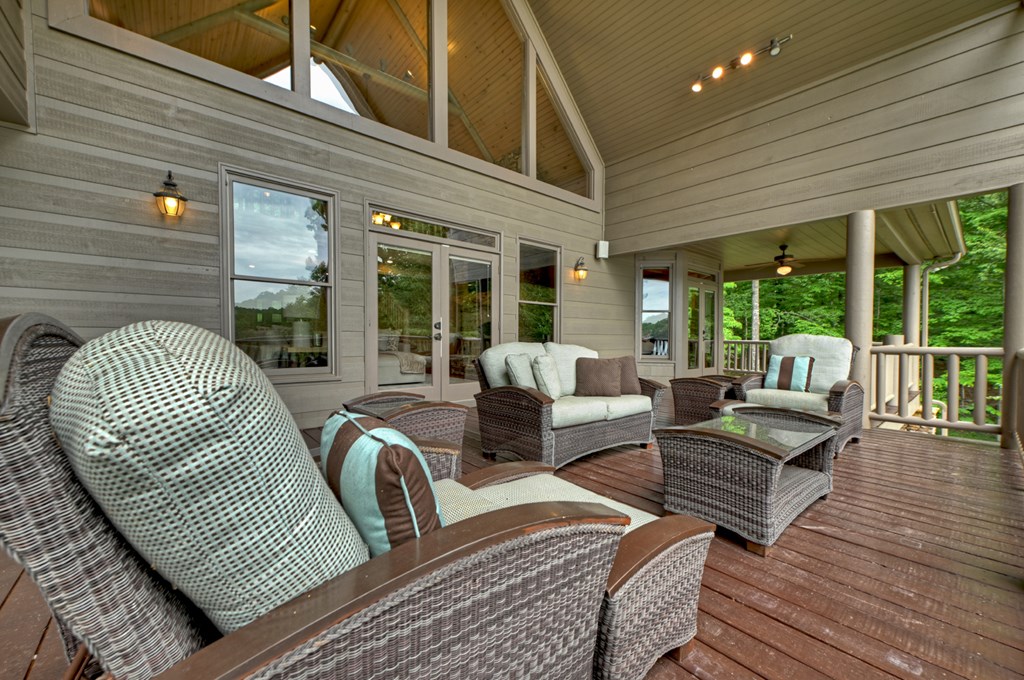 671 Adra Road Property Photo 45