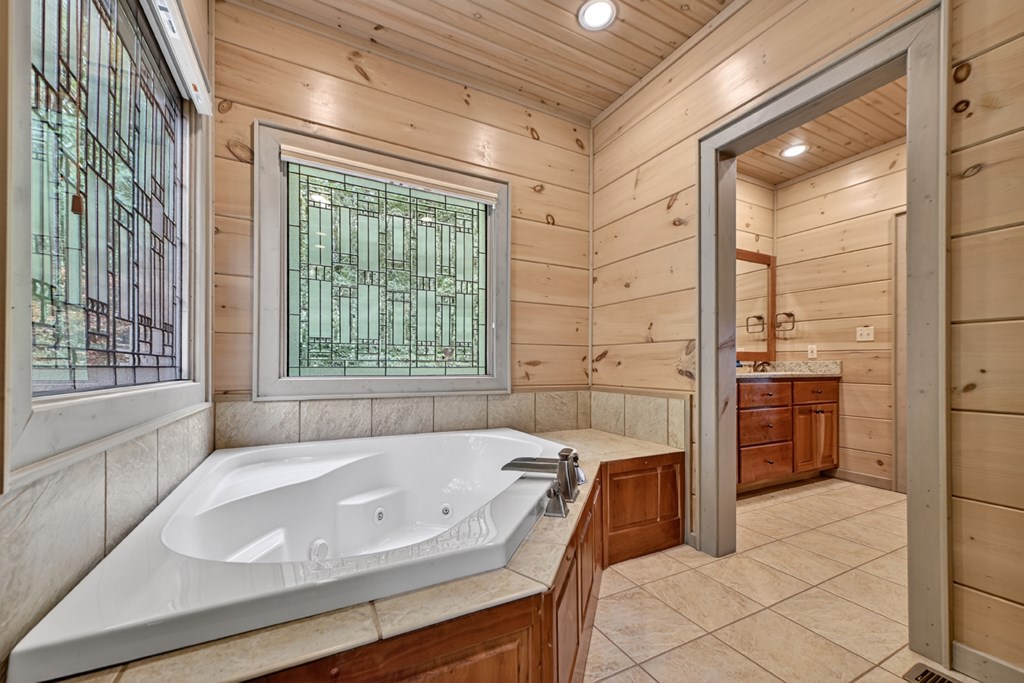 671 Adra Road Property Photo 72