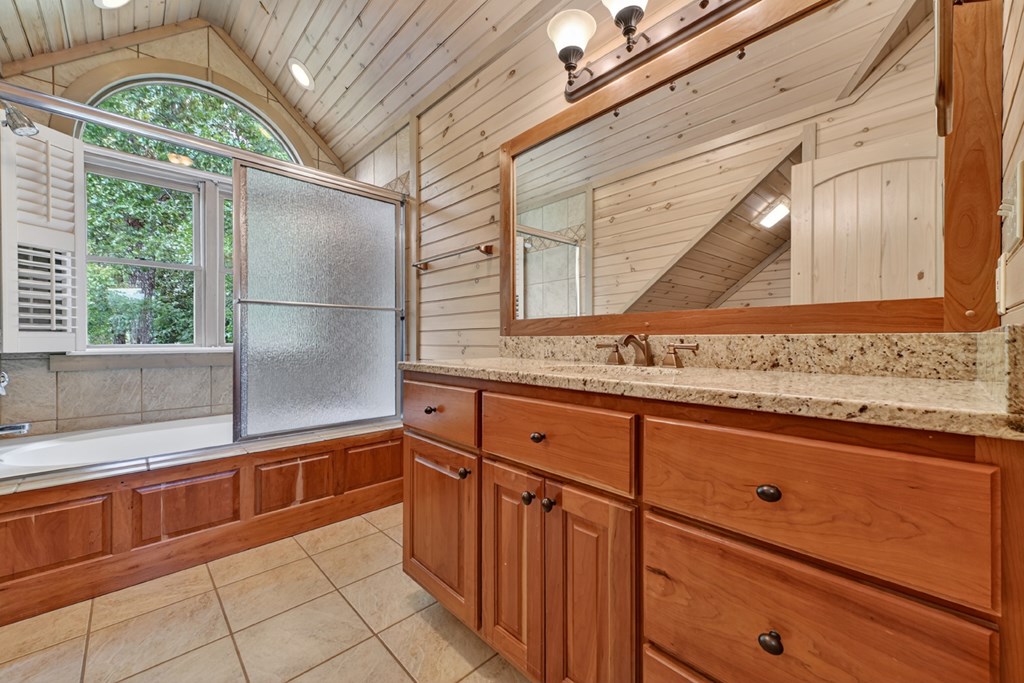 671 Adra Road Property Photo 85