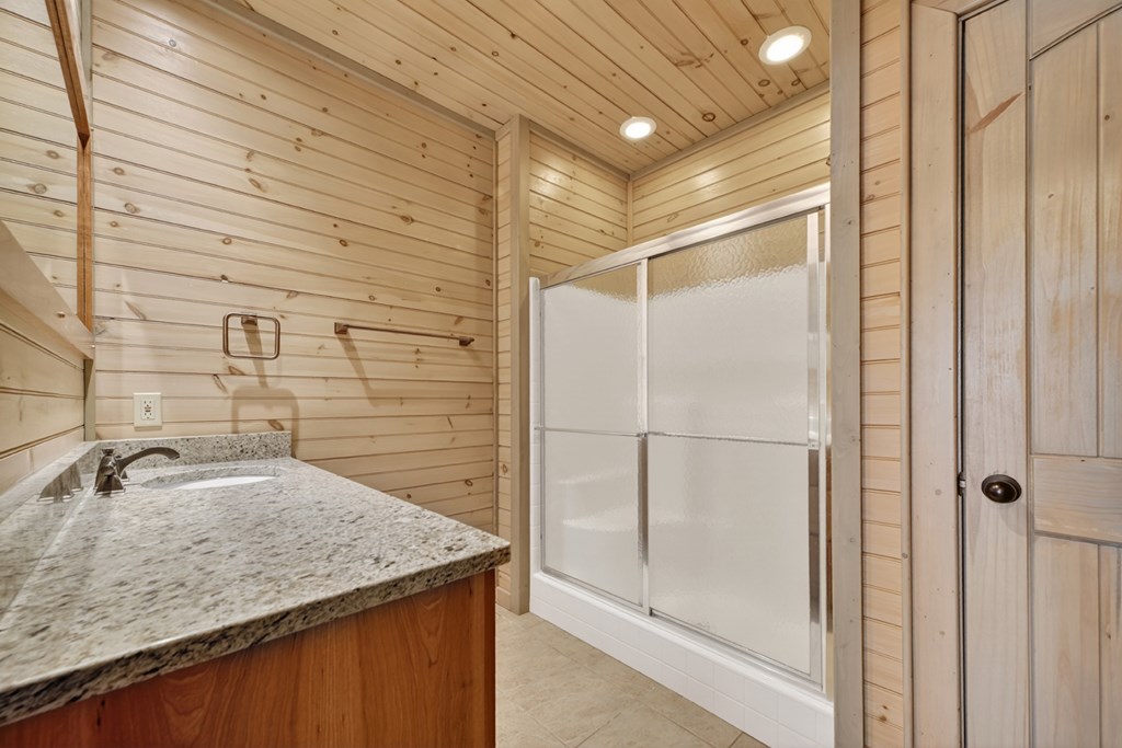 671 Adra Road Property Photo 100
