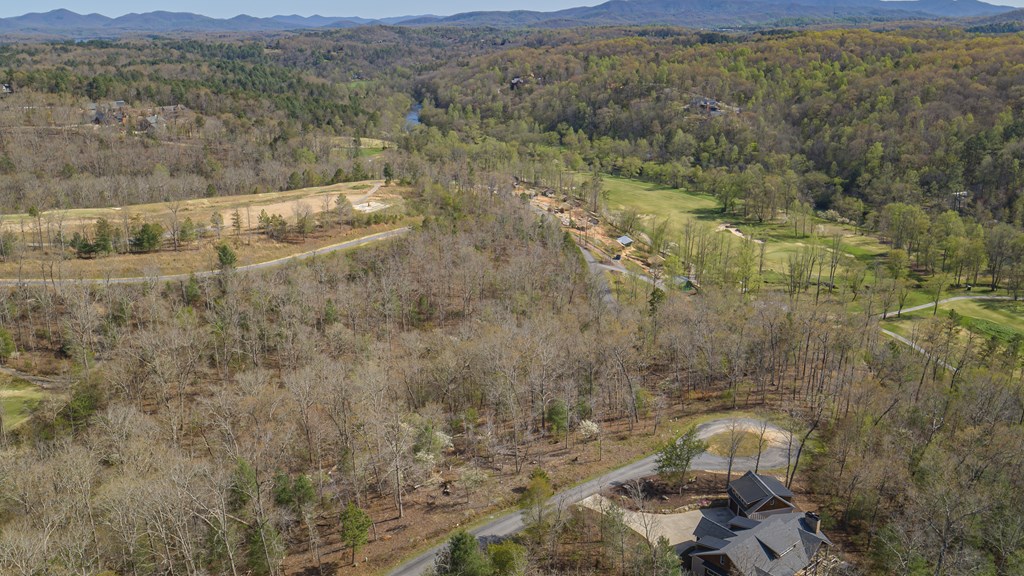 152 Hickory Way Property Photo 3