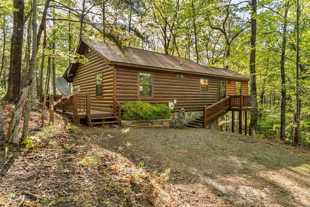 31 Eagle Feather Drive Property Photo 2