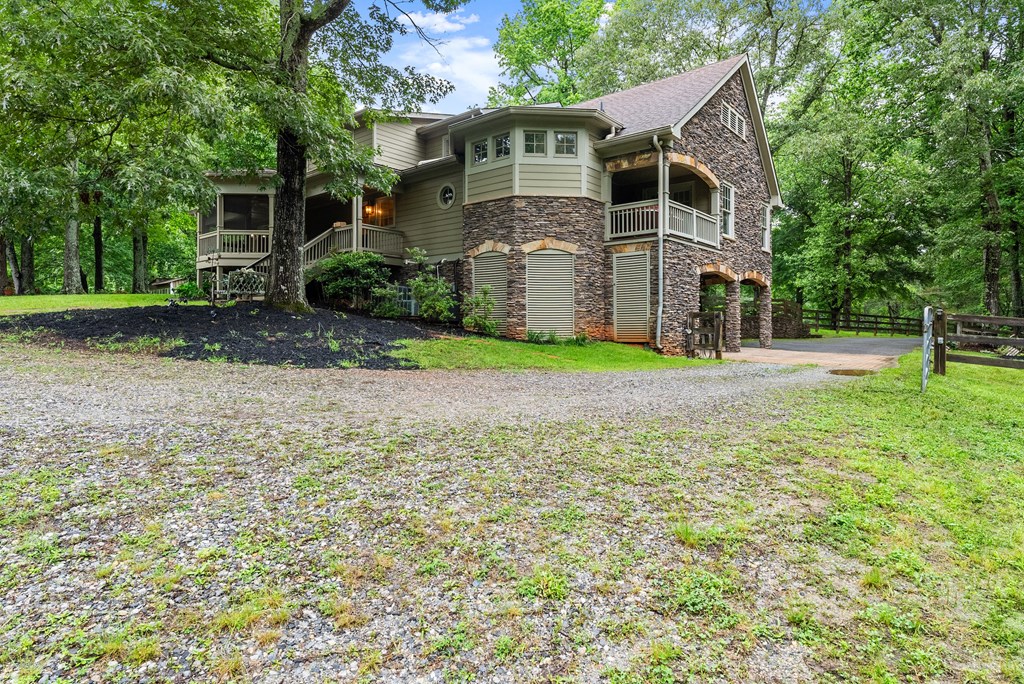 802 Old Mill Trail Property Photo 11