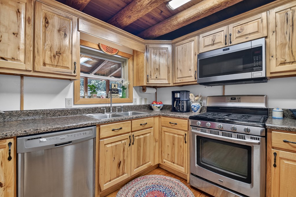 7233 Shakerag Road Property Photo 19