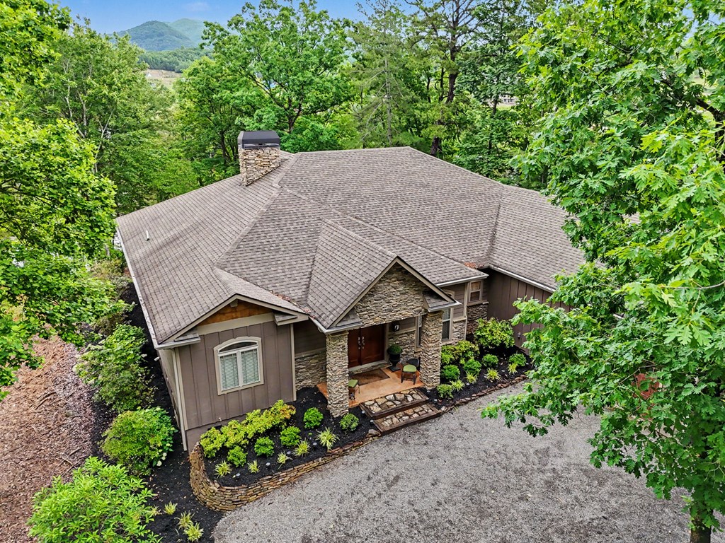 1680 Stonecrest Circle Property Photo 5