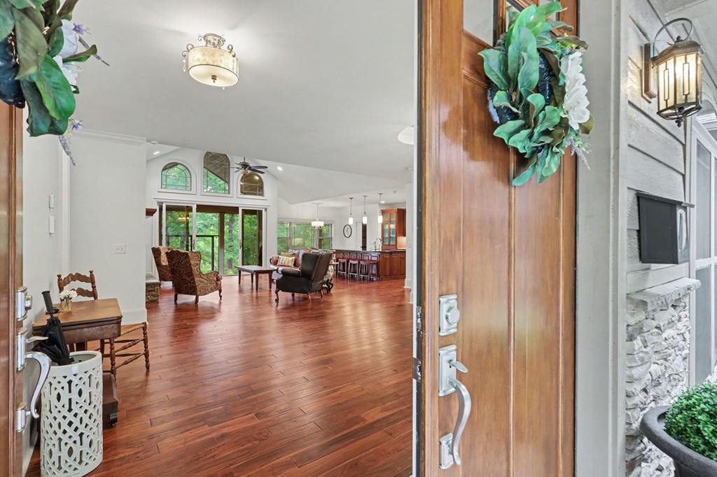 1680 Stonecrest Circle Property Photo 8