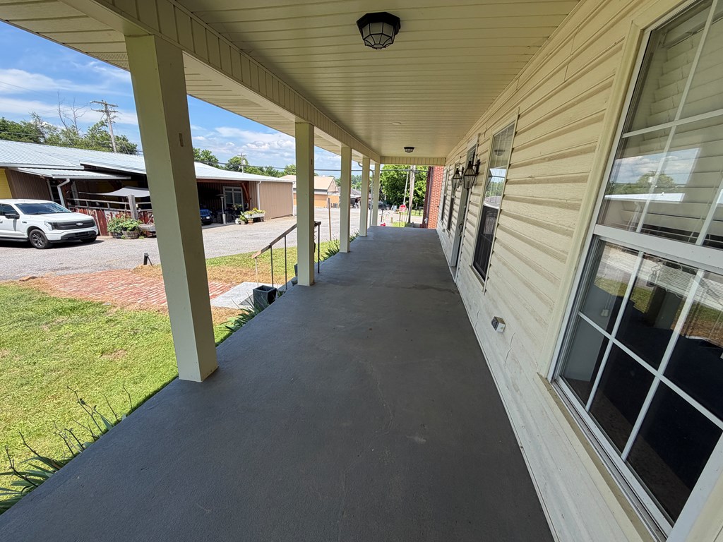17 Town Square Road Property Photo 26
