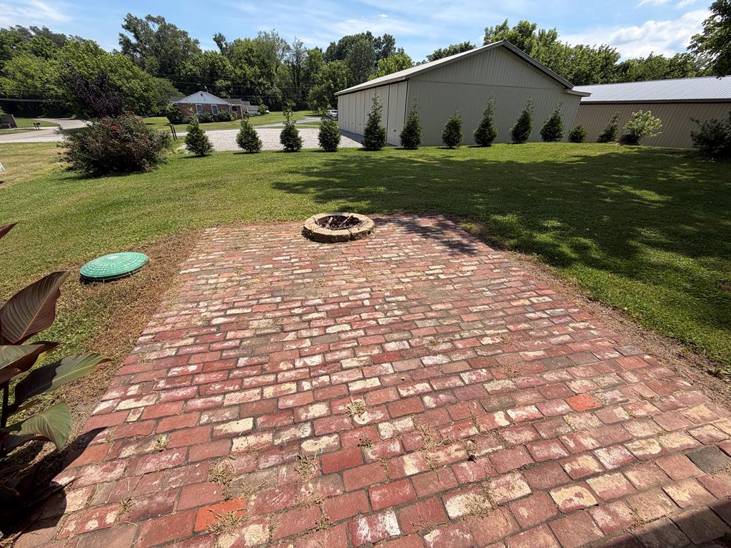17 Town Square Road Property Photo 28