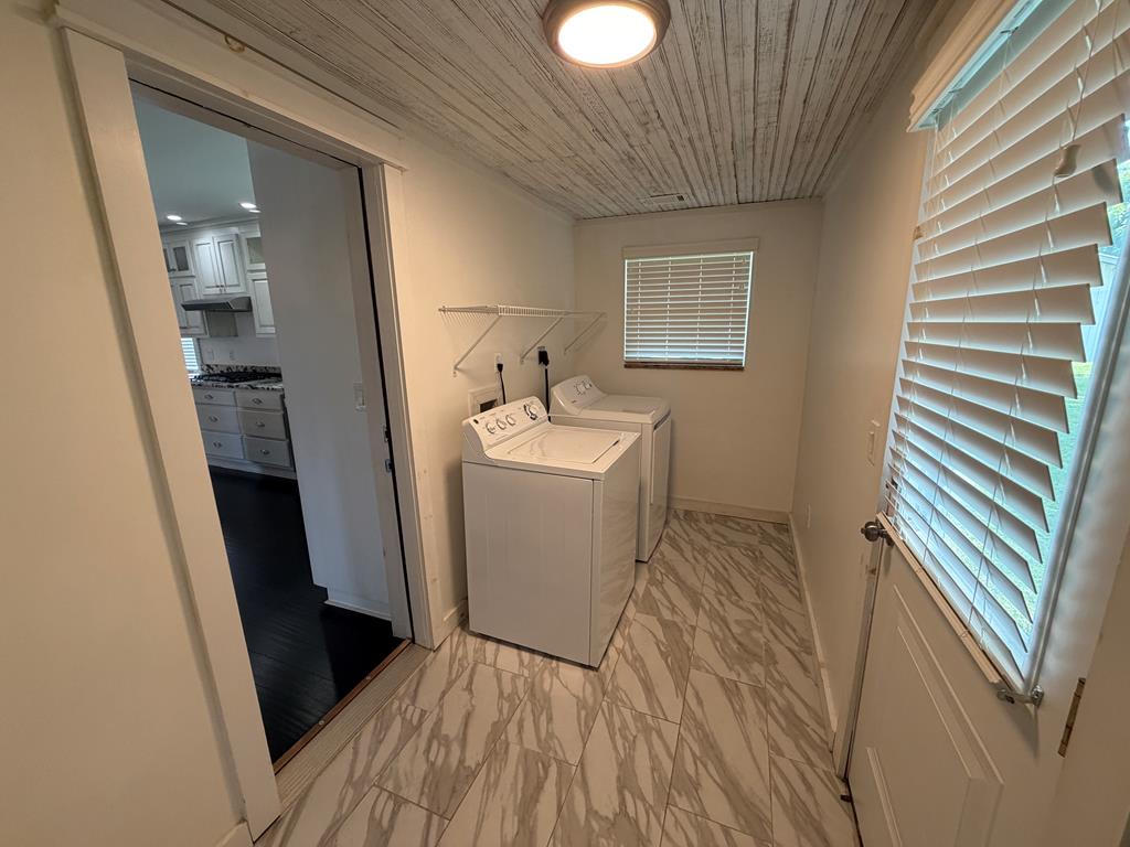 17 Town Square Road Property Photo 34
