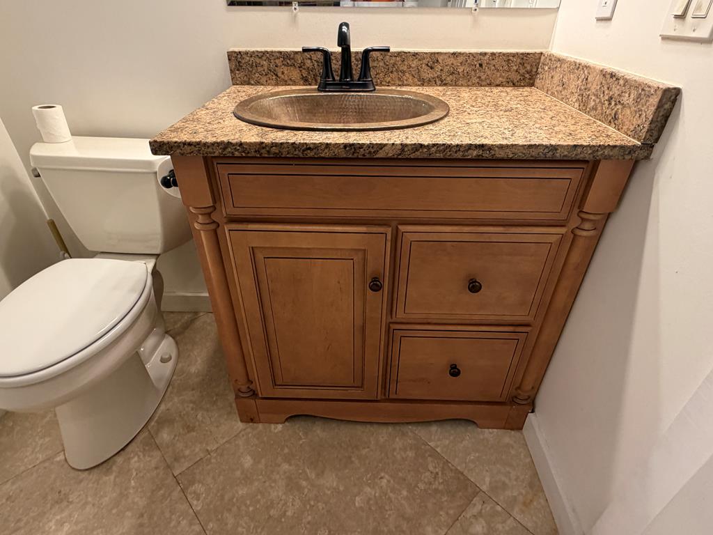 17 Town Square Road Property Photo 38