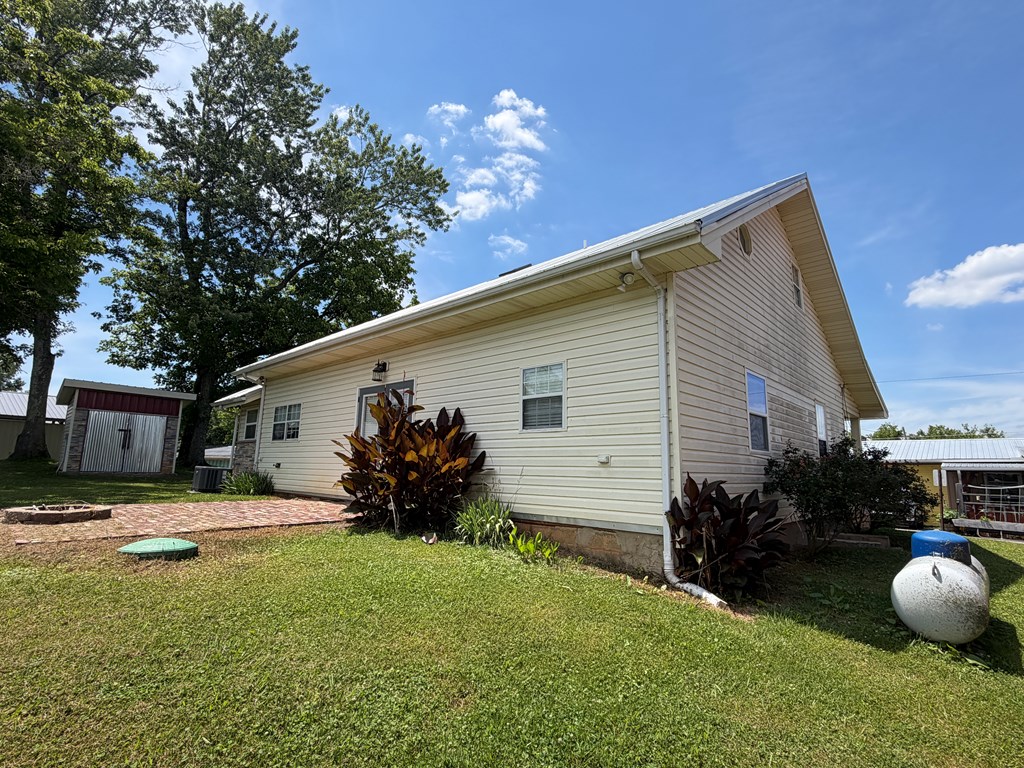 17 Town Square Road Property Photo 40