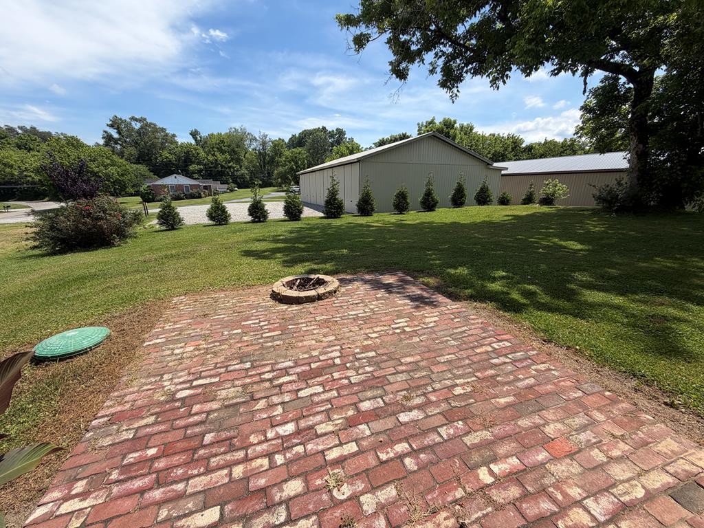 17 Town Square Road Property Photo 58