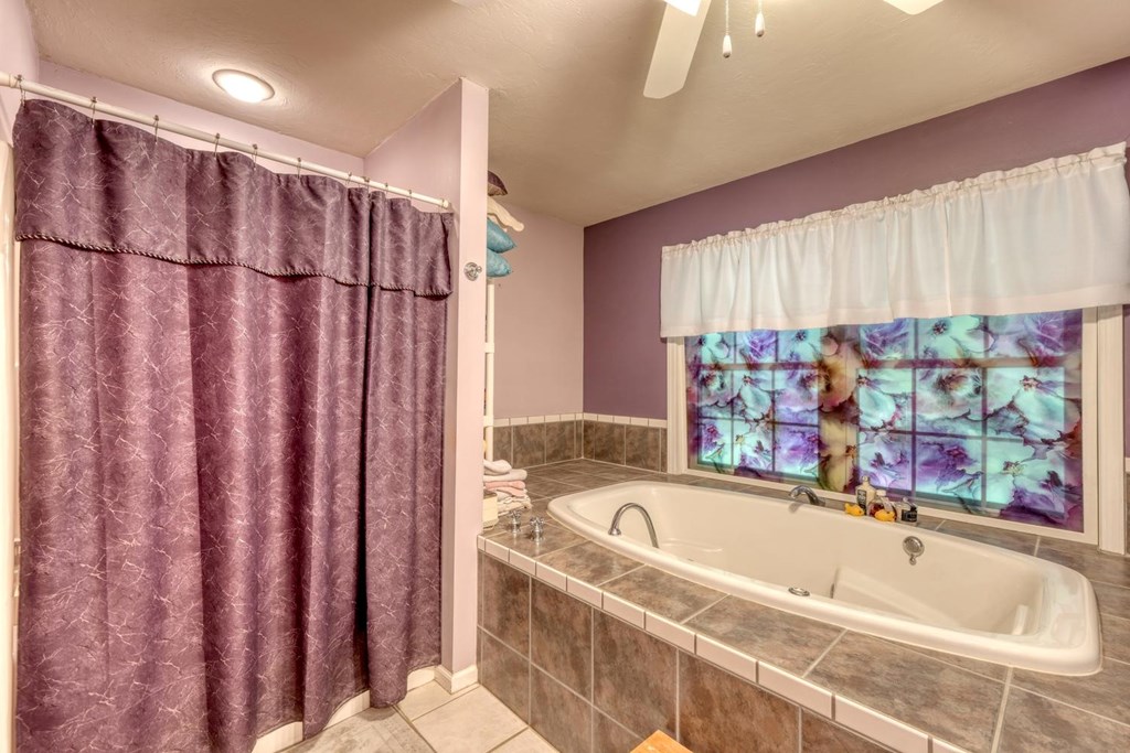 288 12 Point Road Property Photo 15