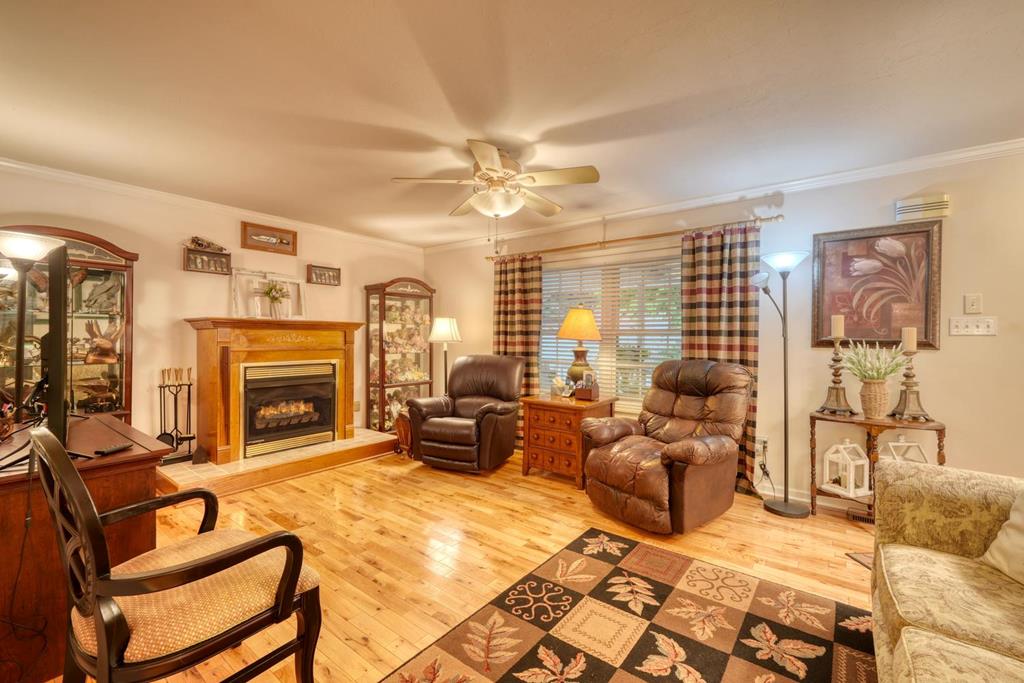 288 12 Point Road Property Photo 24