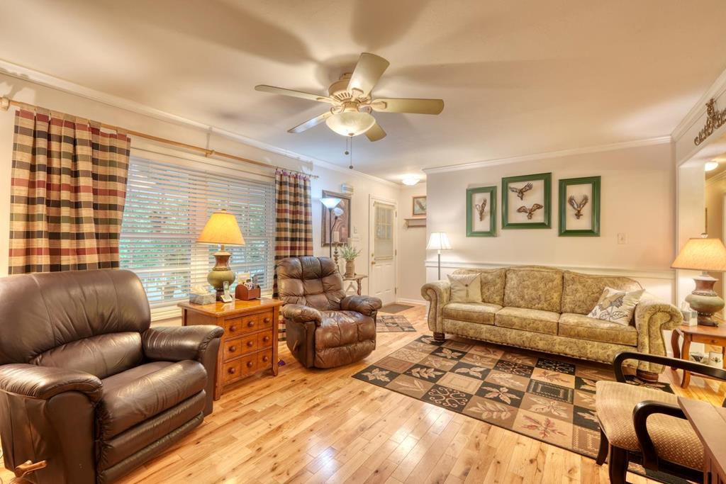 288 12 Point Road Property Photo 26
