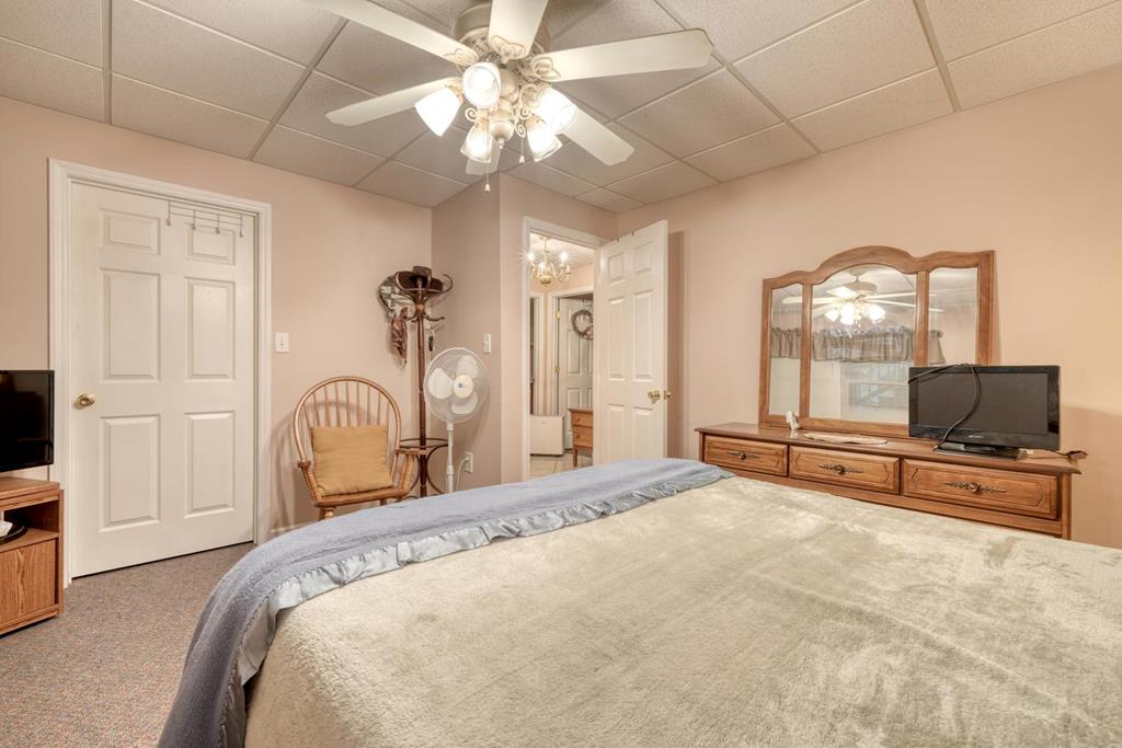 288 12 Point Road Property Photo 54