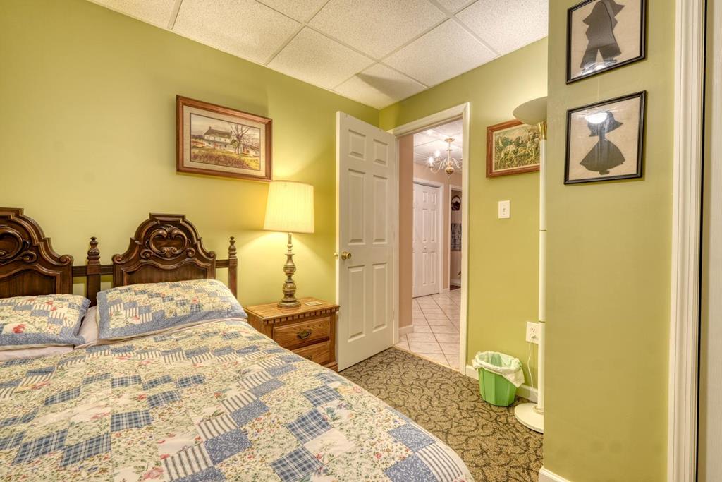 288 12 Point Road Property Photo 61