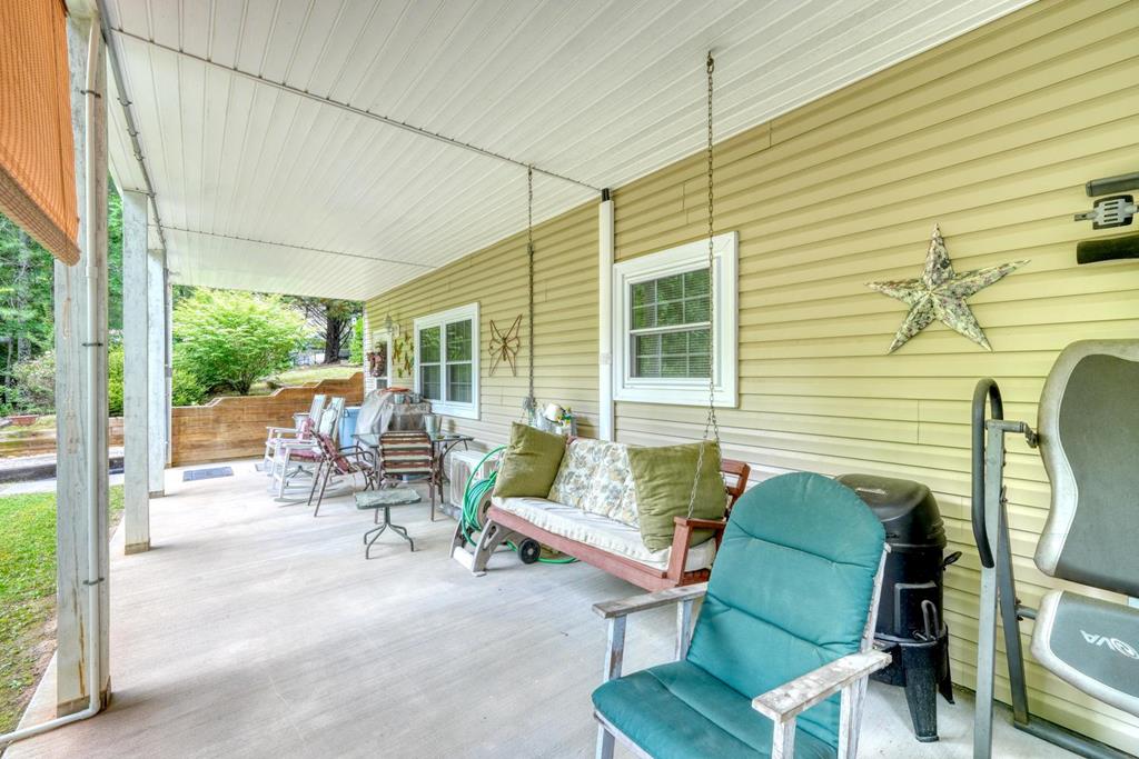288 12 Point Road Property Photo 68
