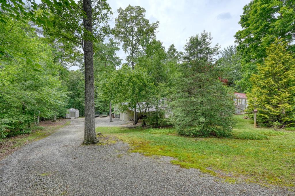 288 12 Point Road Property Photo 75