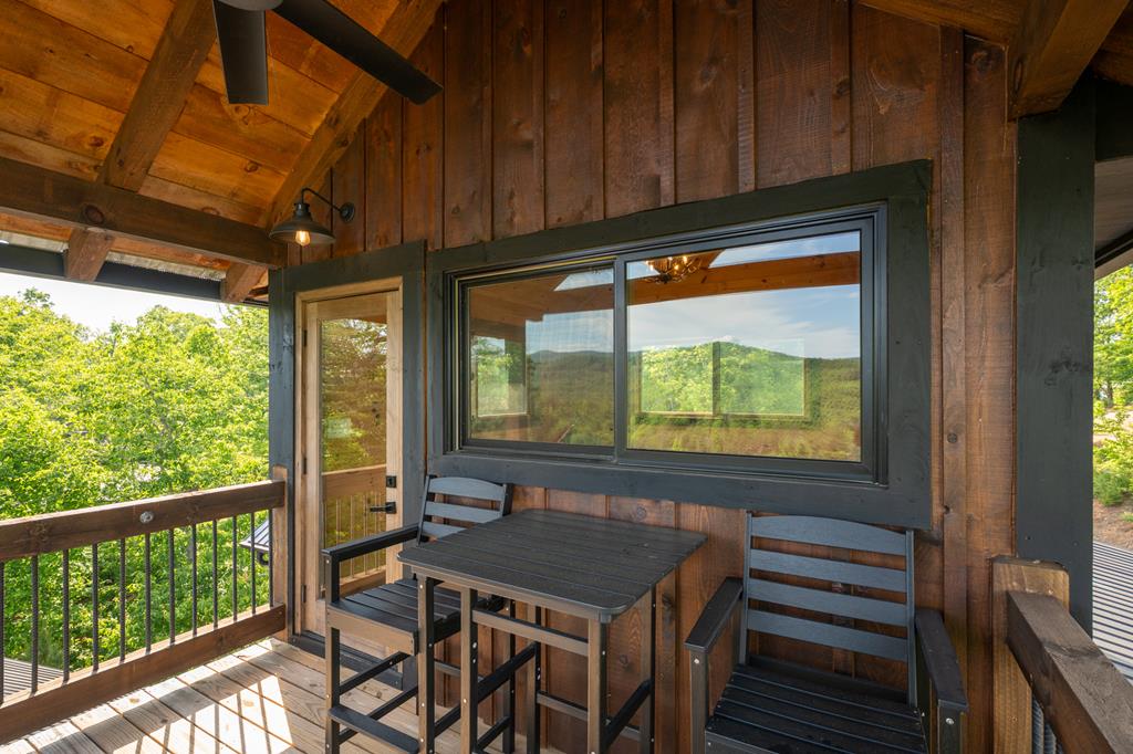 540 Weaver Creek Overlook Property Photo 82