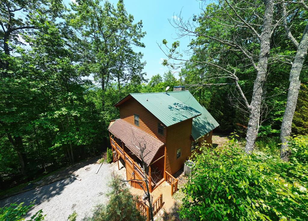 2529 Hunter Road Property Photo 1