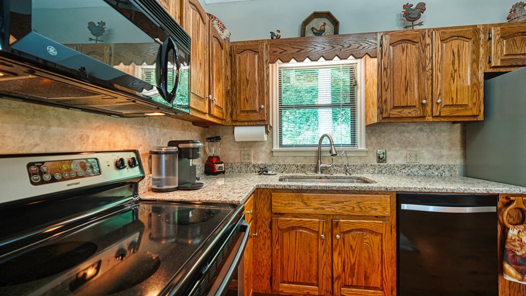 2529 Hunter Road Property Photo 10