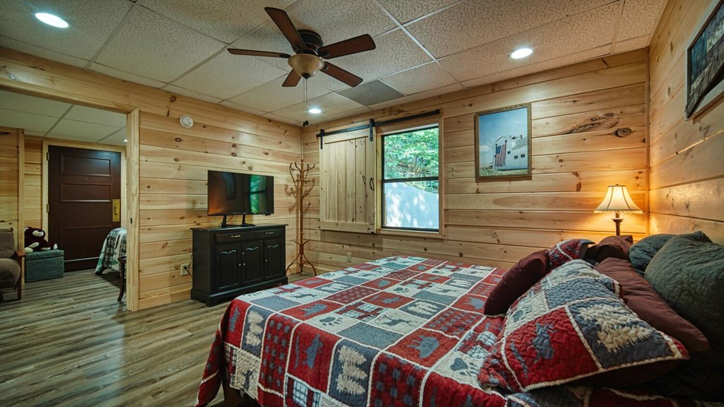 2529 Hunter Road Property Photo 23