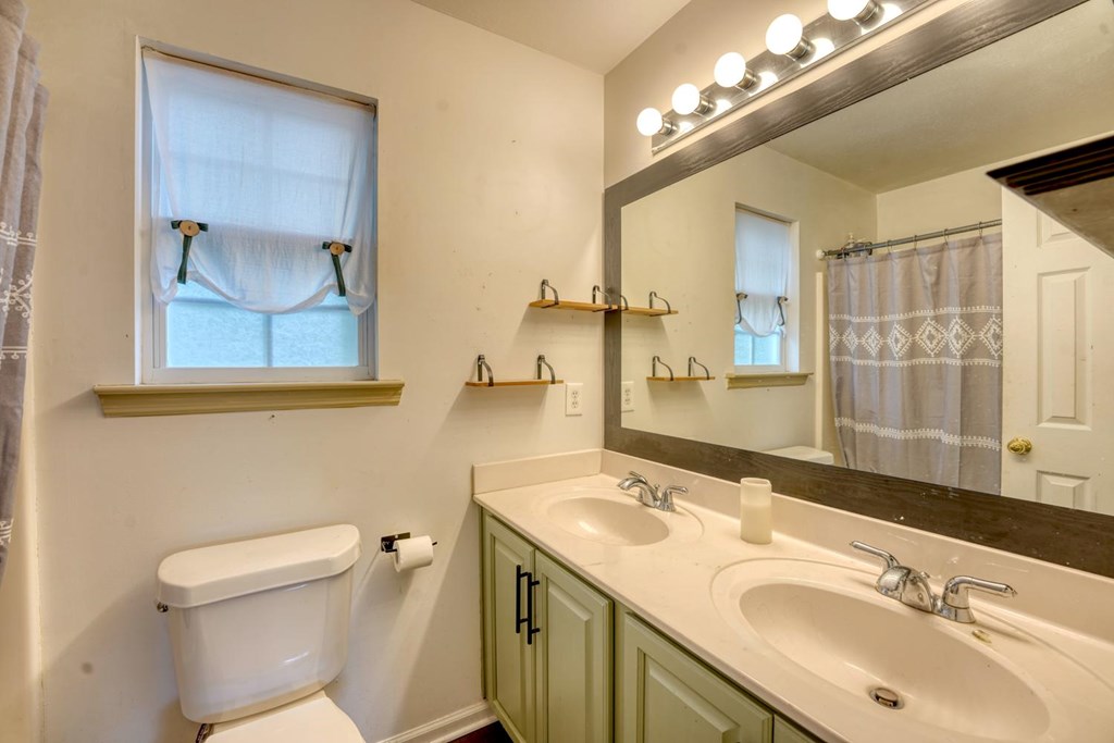 6744 Wood Lake Circle Property Photo 19