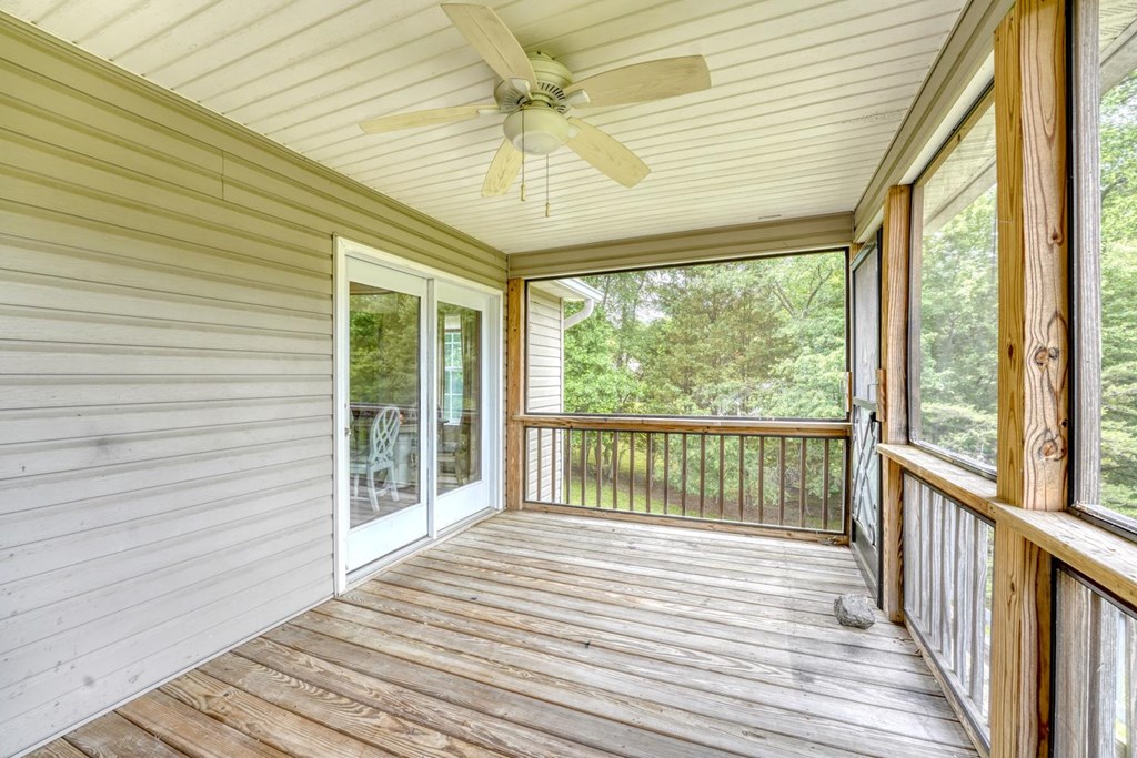 6744 Wood Lake Circle Property Photo 33
