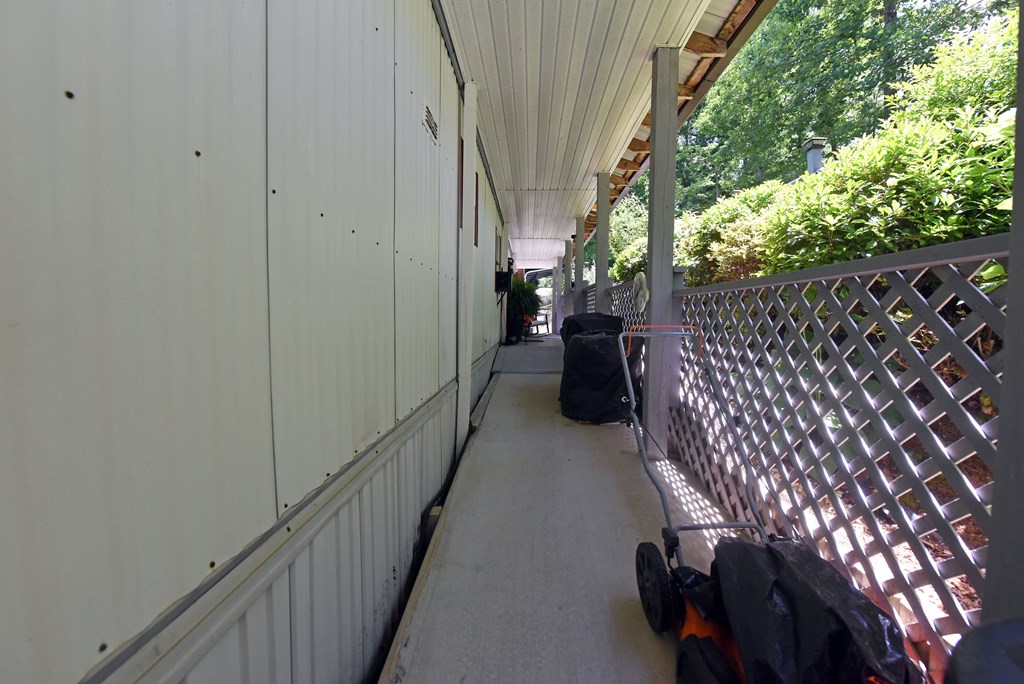1066 Konahetah Road Property Photo 6