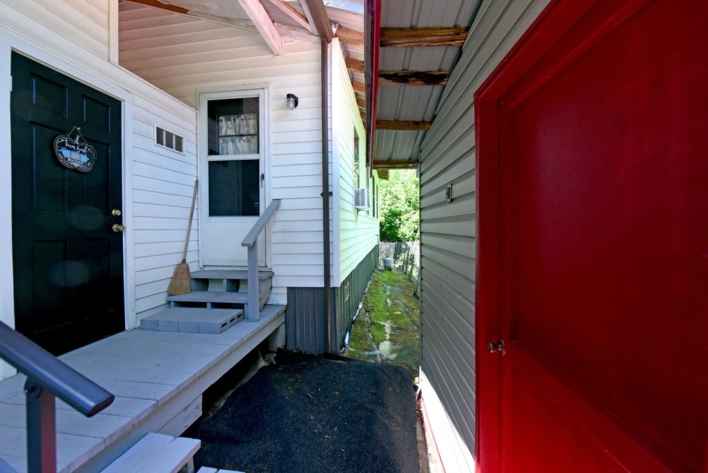 1066 Konahetah Road Property Photo 15
