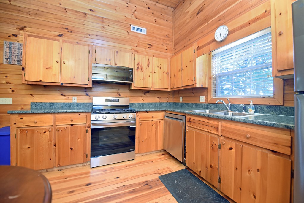 175 Bell Road Property Photo 13